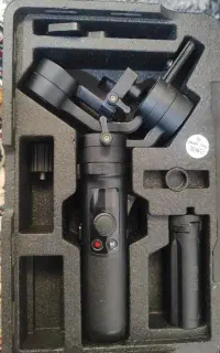 لرزشگیر zhiyun cran m2