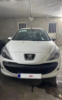 207 i اتومات مدل 1405 ۱۰ تومن زیر قیمت بازار فوری