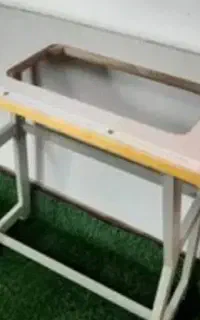 میزچرخ خیاطی ژانومه