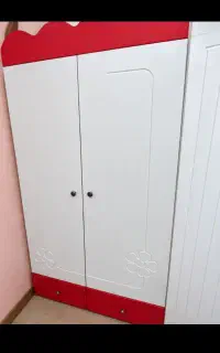 کمد، میز تحریر، پاتختی