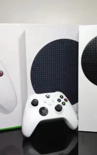 xbox s و ps4