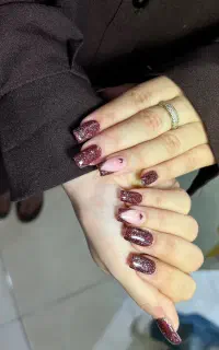 کاشت و ترمیم ناخن