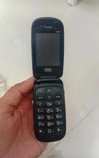 گوشی تاشو سالم