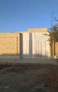 نقاشی در و پنجره ساختمان