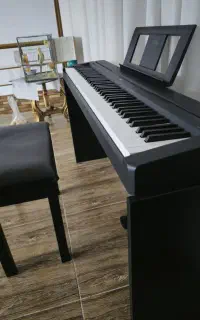پیانو یاماها p45 در حد نو