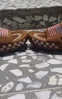 دمپایی زندان بافت تک