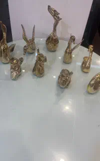 مجسمه طلایی حیوانات