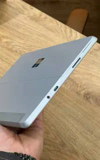 لپتاپ سرفیس go1