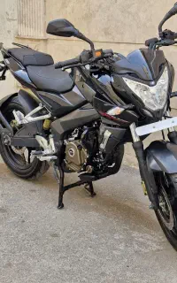 ns200 درحد صفر ۹۵