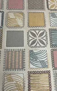 یک عدد قالیچه چهار متری