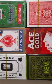 شش عدد ورق بازی برای سرگرمی