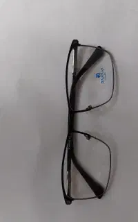 فروش عینک طبی نو و در حد نو