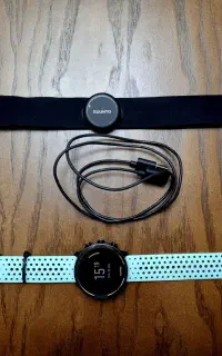 ساعت سونتو Suunto9 baroبه همراه شارژر اصلی وکمربند