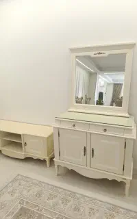 آینه و کنسول ومیز تلویزیون شرکتی