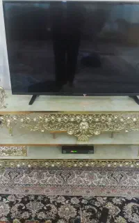 میز تلوزیون