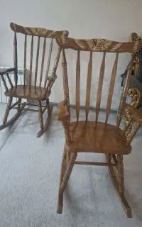صندلی مادربزرگ چوب اصل