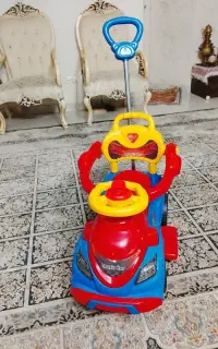 ماشین چهار چرخ