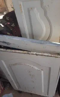کابینت فلزی دست دوم اب چکان وکابینت سینک