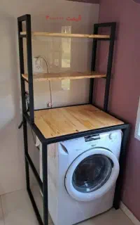 استند