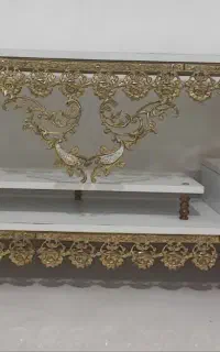 میز تی وی برنز