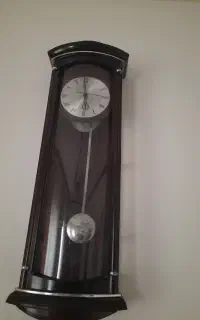 ساعت دیواری