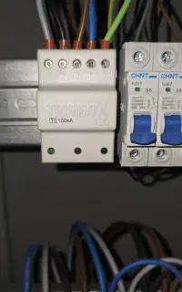 شاگر برقکار میخوام