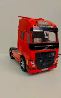 ماکت کامیون چوبی VOLVO 500 آرت