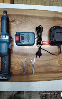 فرز انگشتی شارژی رونیکس مدل8908
