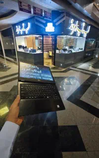 لپ‌تاپ فوجیتسو Lifebook U748 سبک، باریک