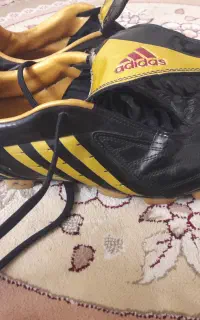 استوک آدیداس