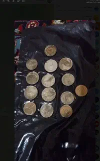 تعدادی سکه ۵۰۰تومنی و ۲۰۰تومنی ۱۳۸۹و سکه ۱۰۰تومنی