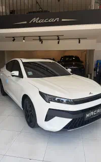 کی ام سی J7 مدل ۱۴۰۴