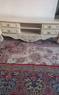 زیر تلویزیون