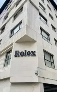 با رولکس بدرخشید