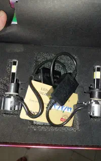 یک جفت هدلایت یک جفت زنون باترانس