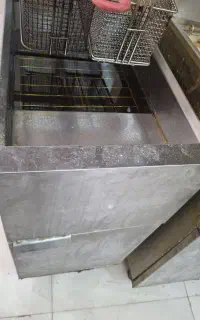 سرخکن مبله سرخ کن ایستاده