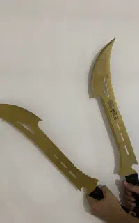 دو عدد چاقوی طبیعت گردی ۶۰ سانتی