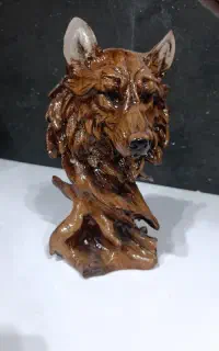 مجسمه پلی استر طرح گرگ
