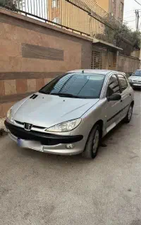 ۲۰۶ مدل ۸۳ بی رنگ