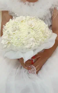دسته گل عروس