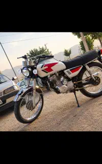 موتور۱۲۵