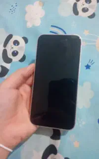 آیفون ۱۳نرمال