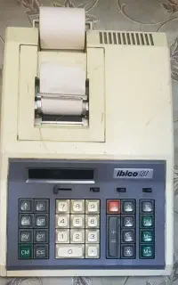 ماشین حساب قدیمی