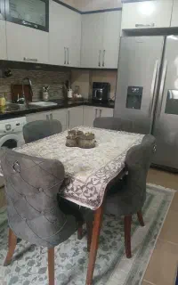 میز ناهار خوری ۴ نفره