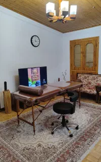 ماساژ سوئدی/سنگ داغ و بادکش گرم//ماسور/ رامسر