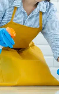 همکار خانم امورات خدماتی و شخصی