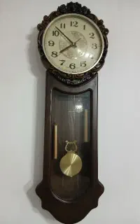 ساعت دیواری
