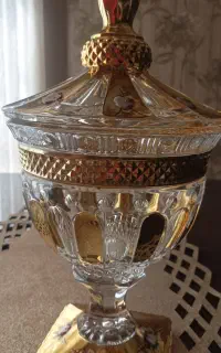 ظروف کریستال