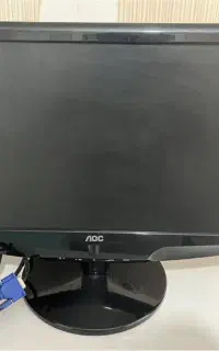 مانیتور در حد نو