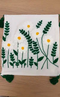 کوسن گلدوزی
